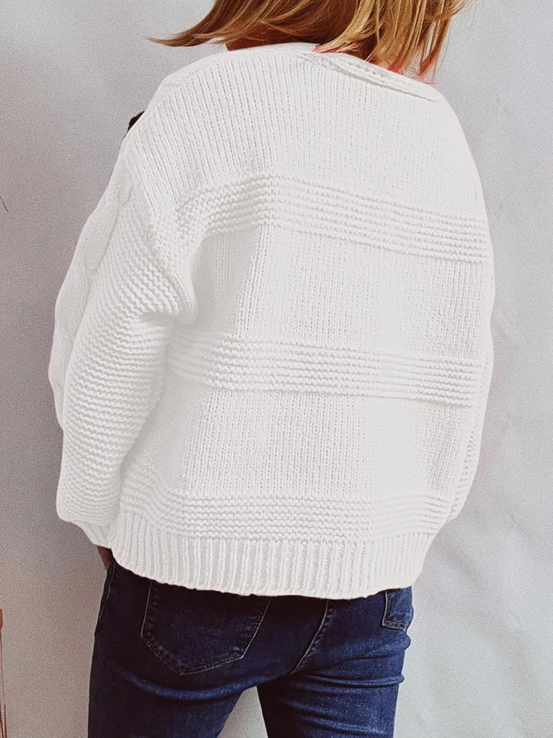 CHARTOU Women's Cute Cropped Rib Knit Cardigan Button Down Long Sleeve Y2K Sweater Embroider V Neck Outfits