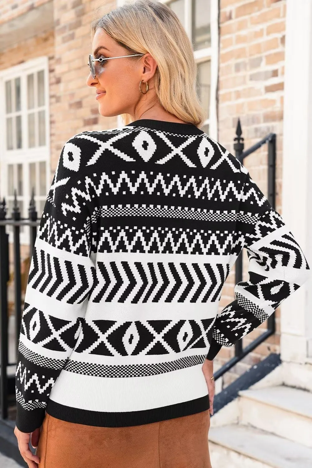 Dokotoo Womens Sweaters Casual Lightweight Round Neck Colorblock Striped Sweaters Long Sleeve Abstract Pullover Jumper Tops
