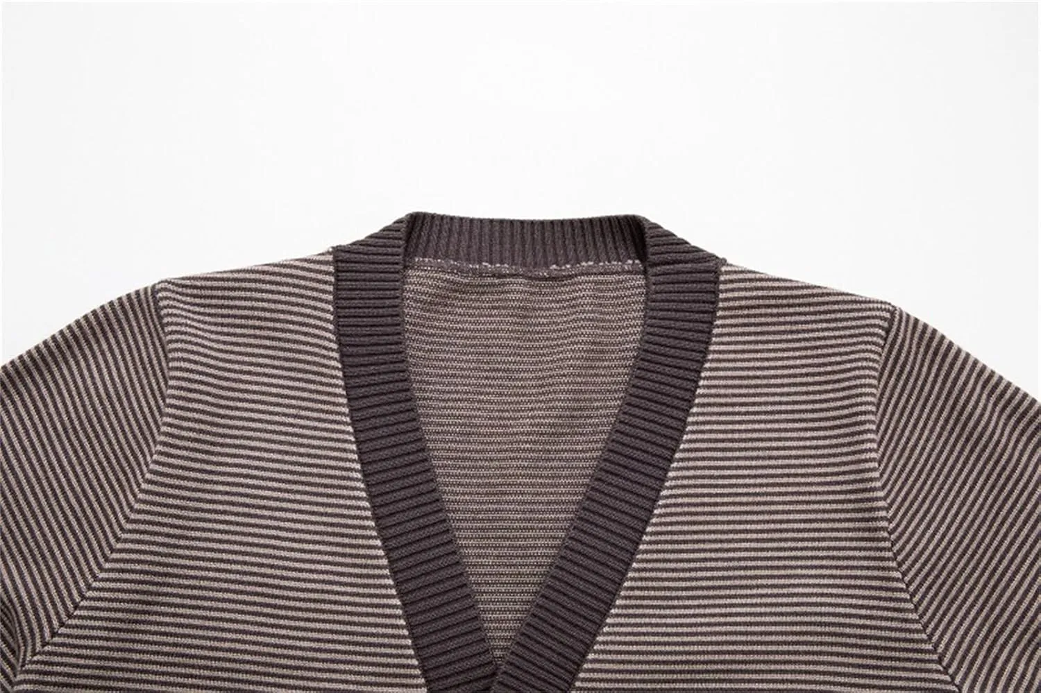 Mens Striped Cardigan Sweaters Long Sleeve V Neck Button Down Cardigans Lightweight Knitted Sweaters With Pockets