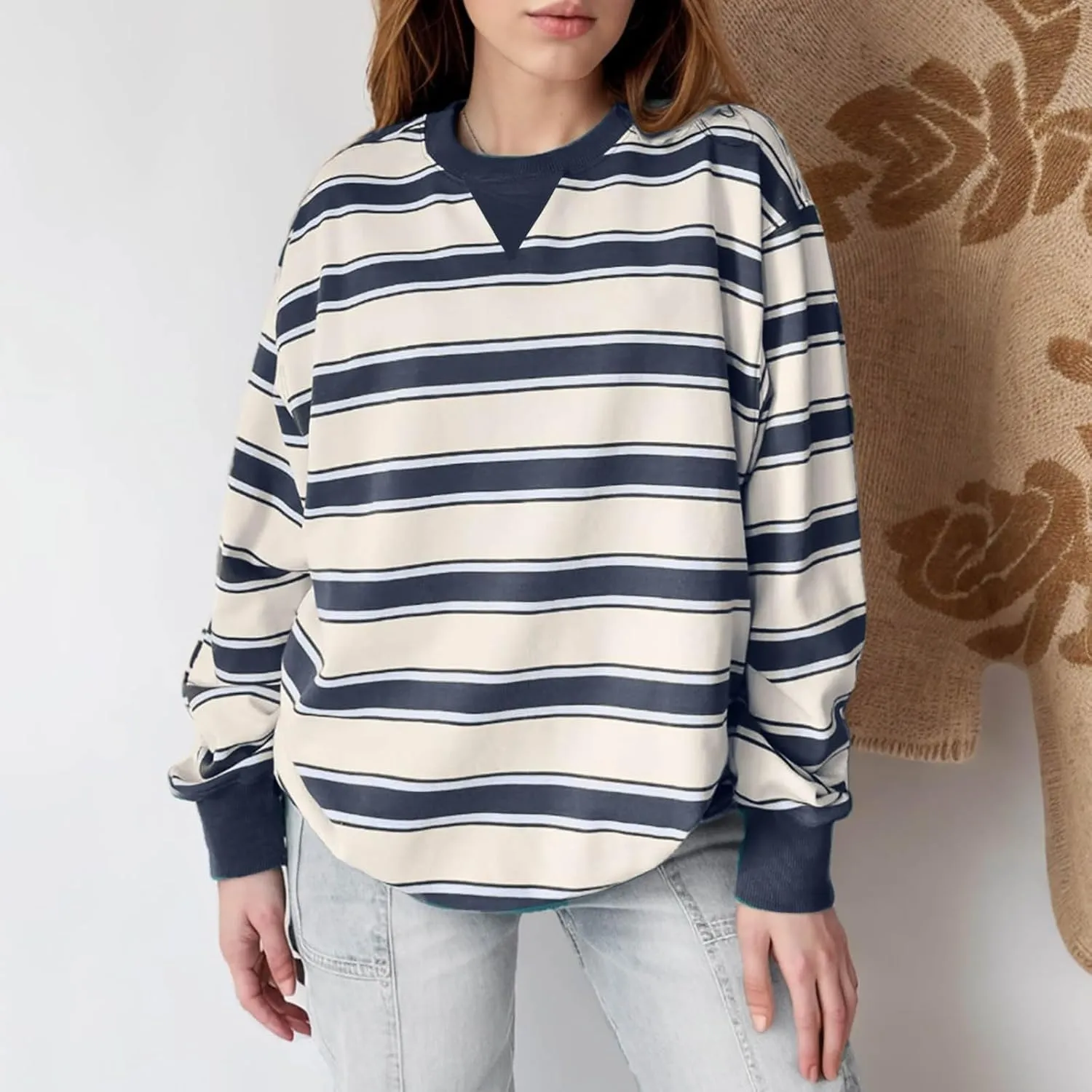 Oversized Sweatshirt for Women Striped Print Lightweight Crewneck Long Sleeve Pullover Tops Fall Workout Loose Hoodie