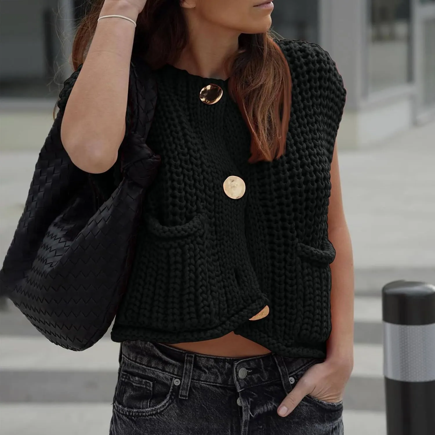 Sweater Vest Women Button Up Sleeveless Cropped Knit Vest Casual Chunky Vest With Pockets Fall Tops Knit Cardigan