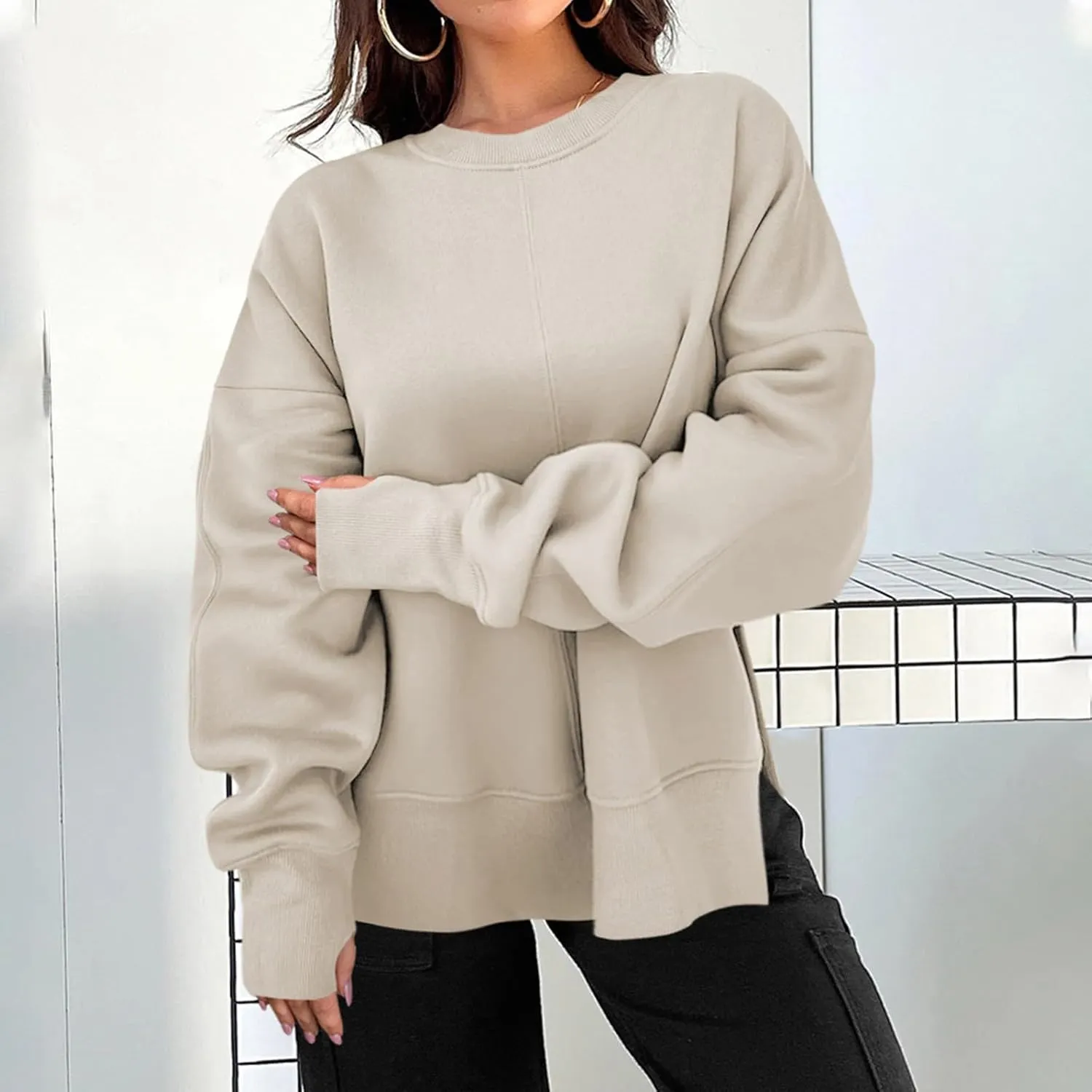Sweatshirt for Women Crewneck Long Sleeve Shirts Fall Fashion Split Hem Lightweight Pullover Tops Oversized Sweater