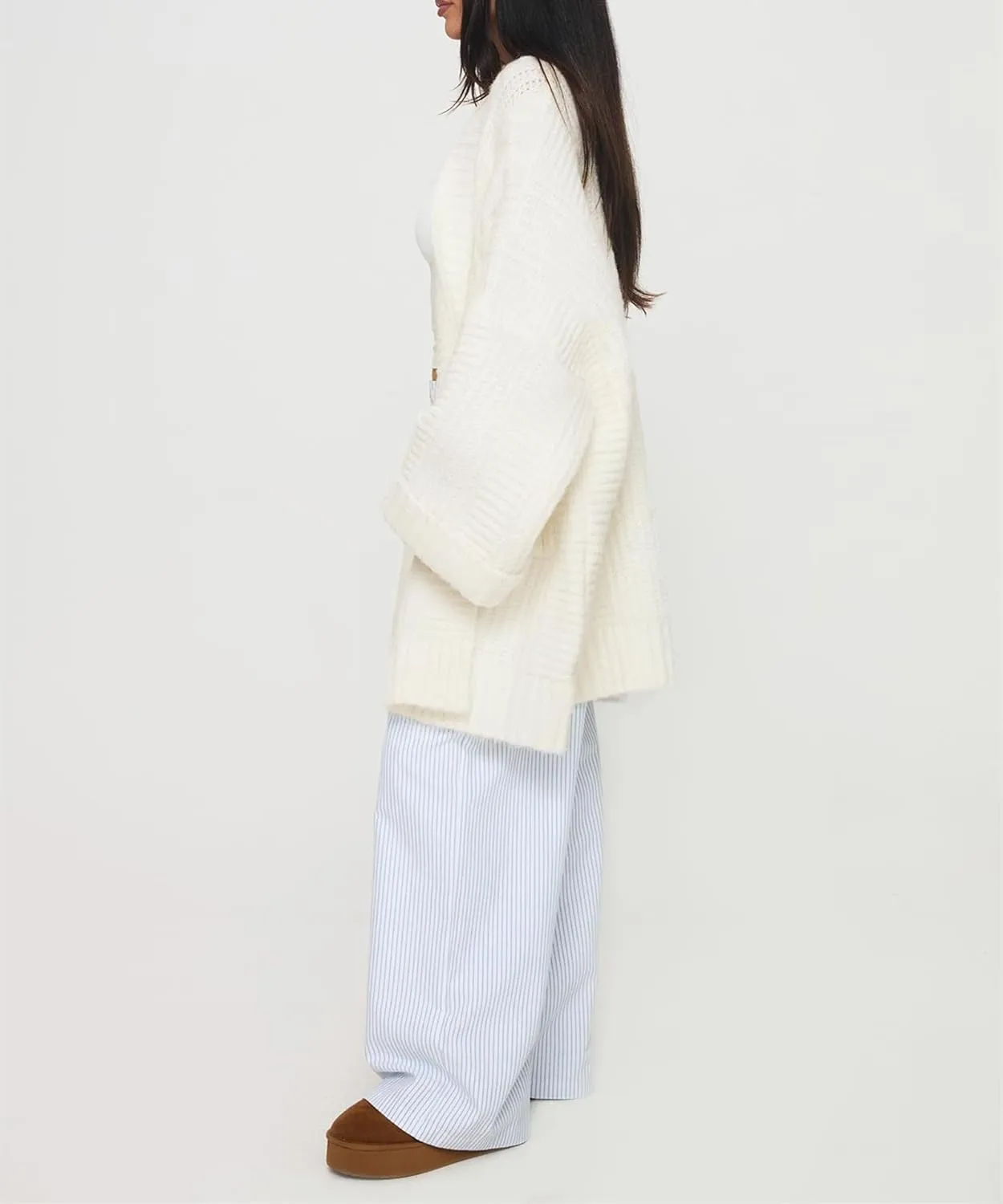 Winioder Chunky Long Cardigan Sweaters for Women Open Front Puff Long Sleeve Cable Knit Oversized Sweater Coat with Pockets