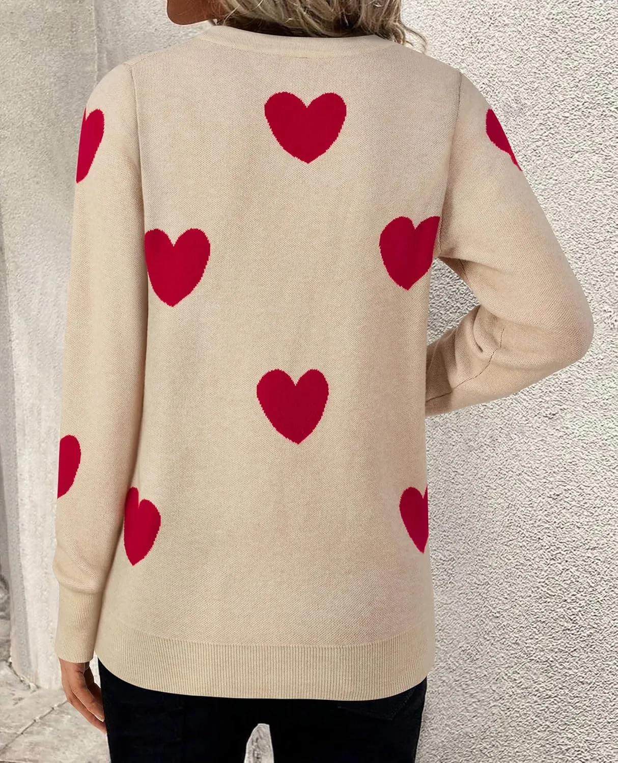 Women's Spring Sweaters 2025 Casual Thin Long Sleeve Pullover V Neck Lightweight Sweatshirts Cute Blouse Tops
