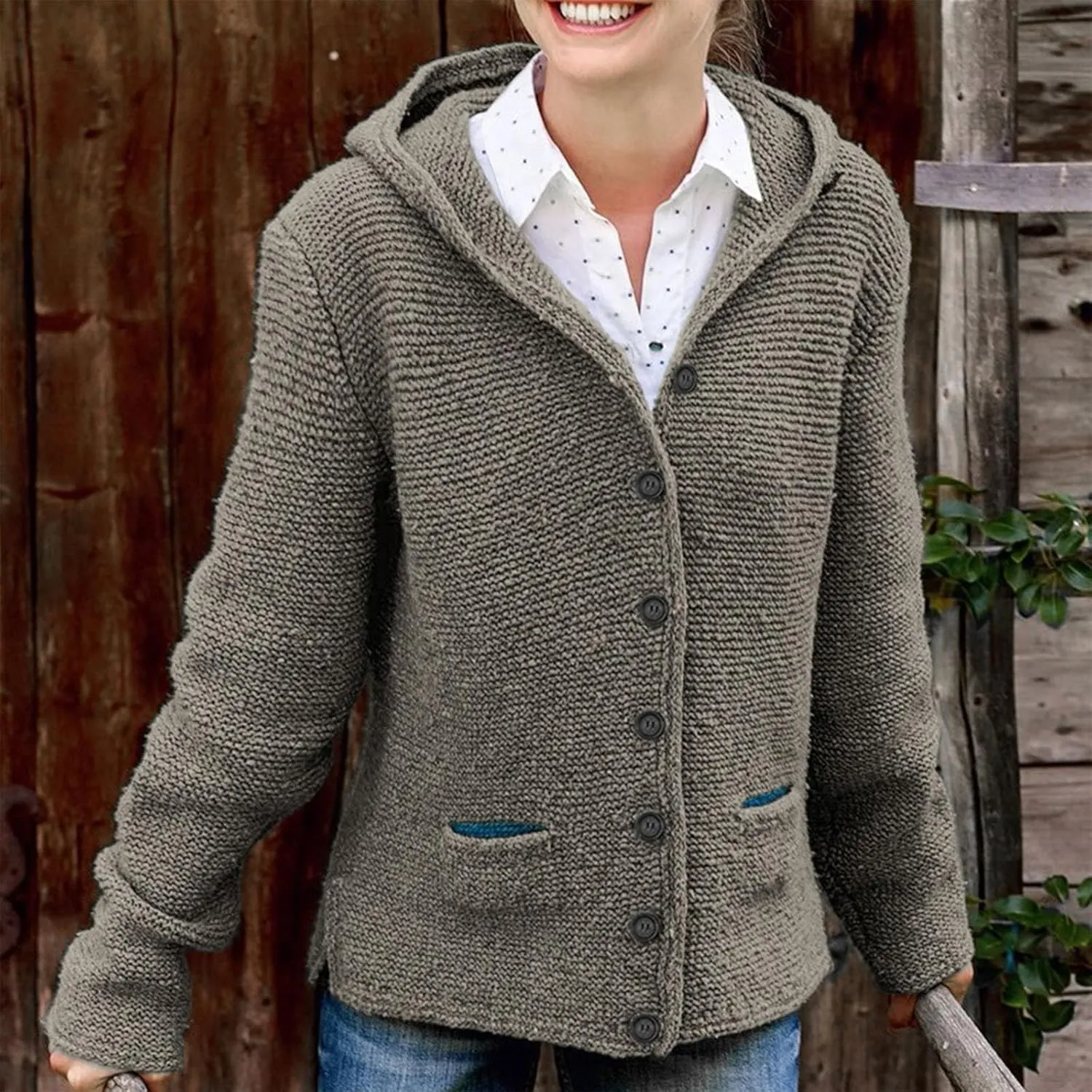 Women's Winter Button Down Soft Hoodies Cardigan Sweater Trendy Long Sleeve Solid Knitted Outwear Coat with Pocket